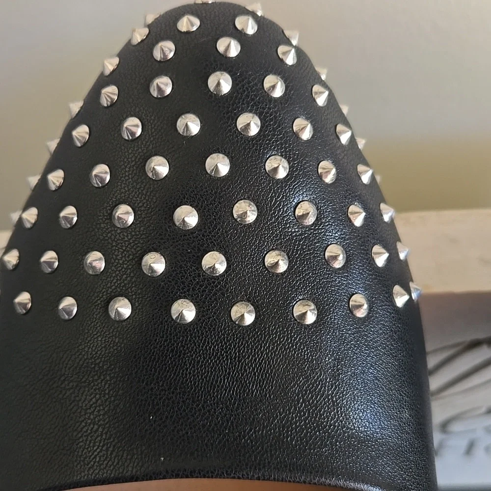 Torrid Slip On Studded Flats Sz 8.5ww